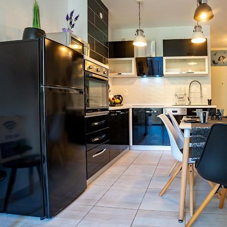 Ferienwohnung Rab Centar Palit Exterior foto